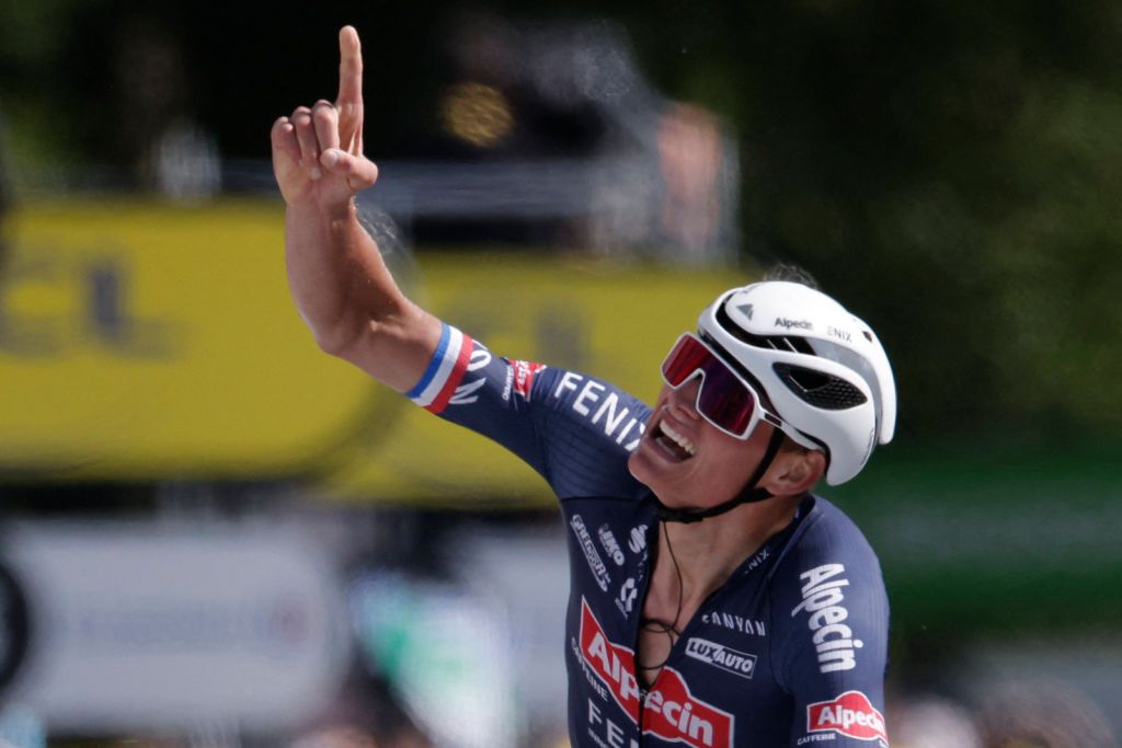 Tour De France Jersey Winners - Tour de France: Gamble pays off for