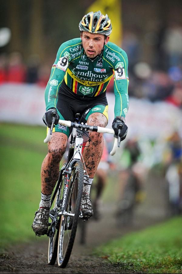 Sven Nys (Landbouwkrediet) emerged from the chase group to take third.