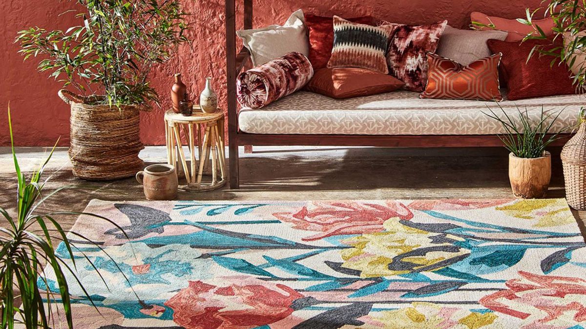How to clean an outdoor rug in 5 easy steps: a simple guide to getting it right