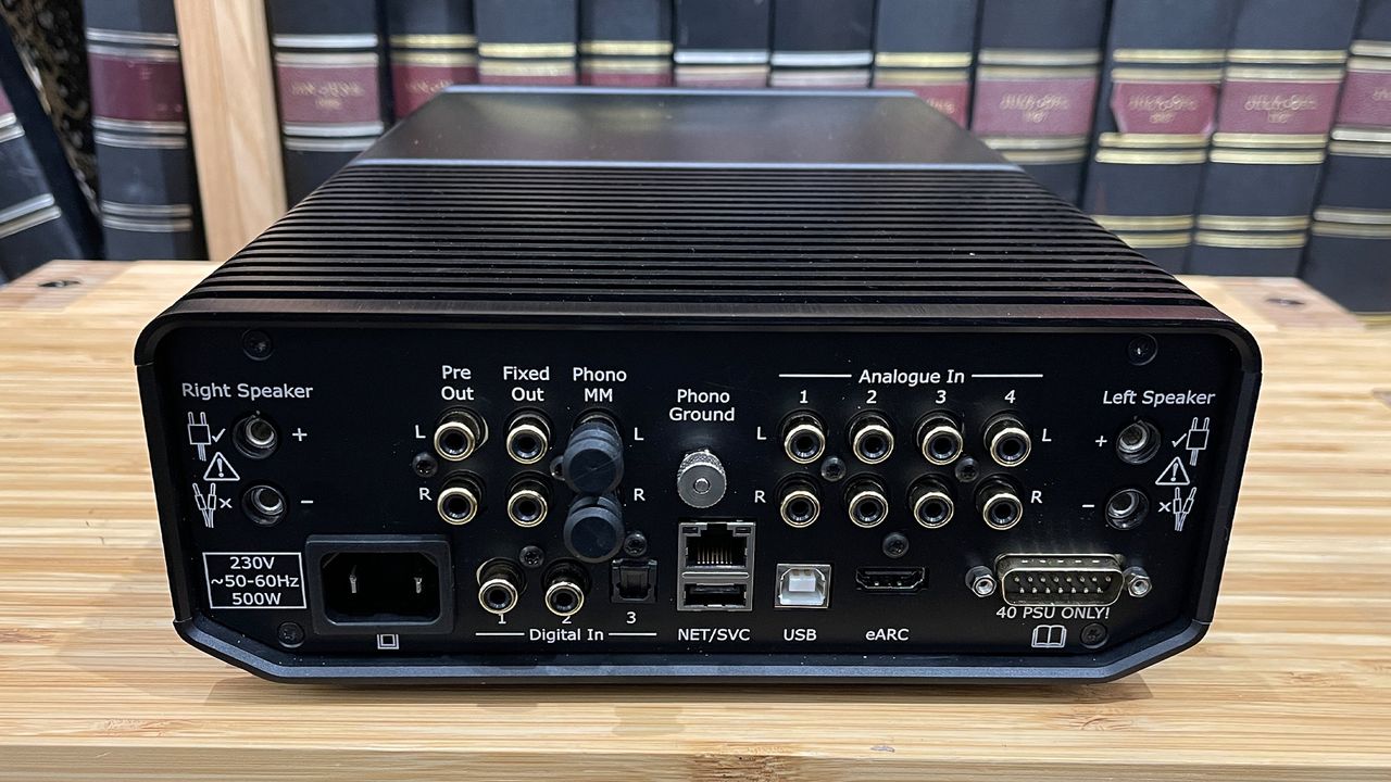 Cyrus 40 AMP integrated amplifier