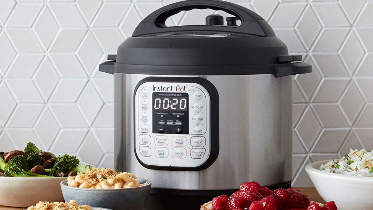 Instant Pot Duo 7-in-1 Electric Pressure Cooker