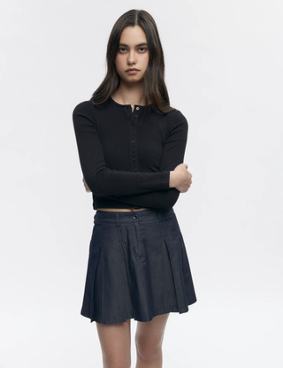 3wzpPb3RmPjq5hgUew2j8L-320-80 من هو الجنرال ZS Alexa Chung؟