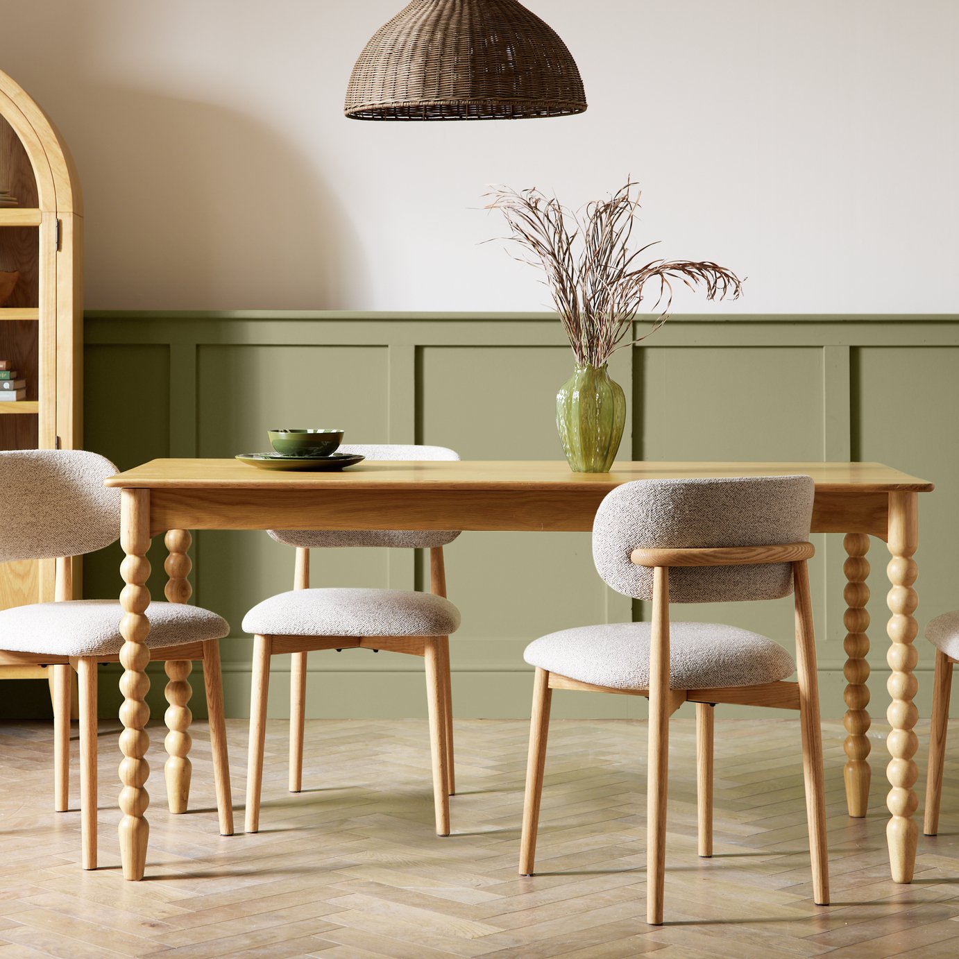 Habitat Blaire Bobbin Wood Veneer Dining Table - Oak