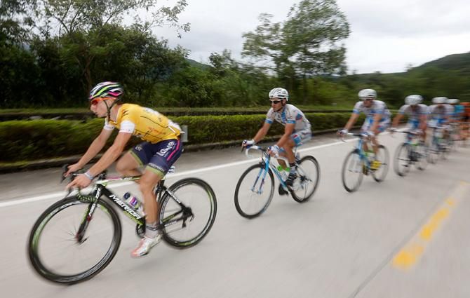 Niccolo Bonifazio (Lampre-Merida) was the overall leader heading into stage 7