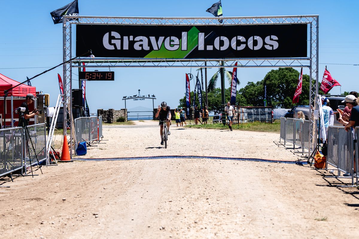 Julien Gagne wins the 150 'La Loca' event at the 2024 Gravel Locos