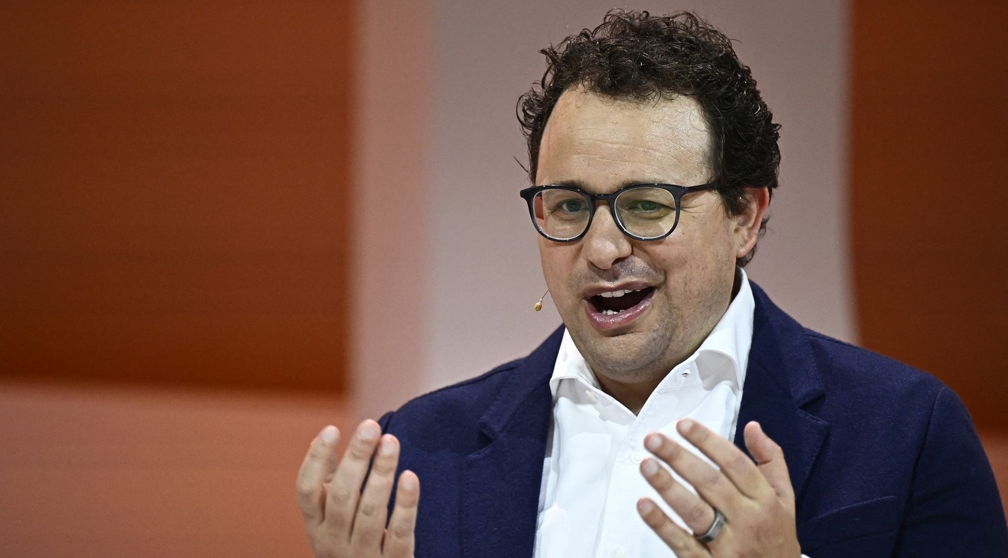 «Mythos» آنتروپیک خیلی خطرناک بود، بنابراین آنها نسخه «مدنی» را منتشر کردند «Mythos» آنتروپیک خیلی خطرناک بود، بنابراین آنها نسخه «مدنی» را منتشر کردند