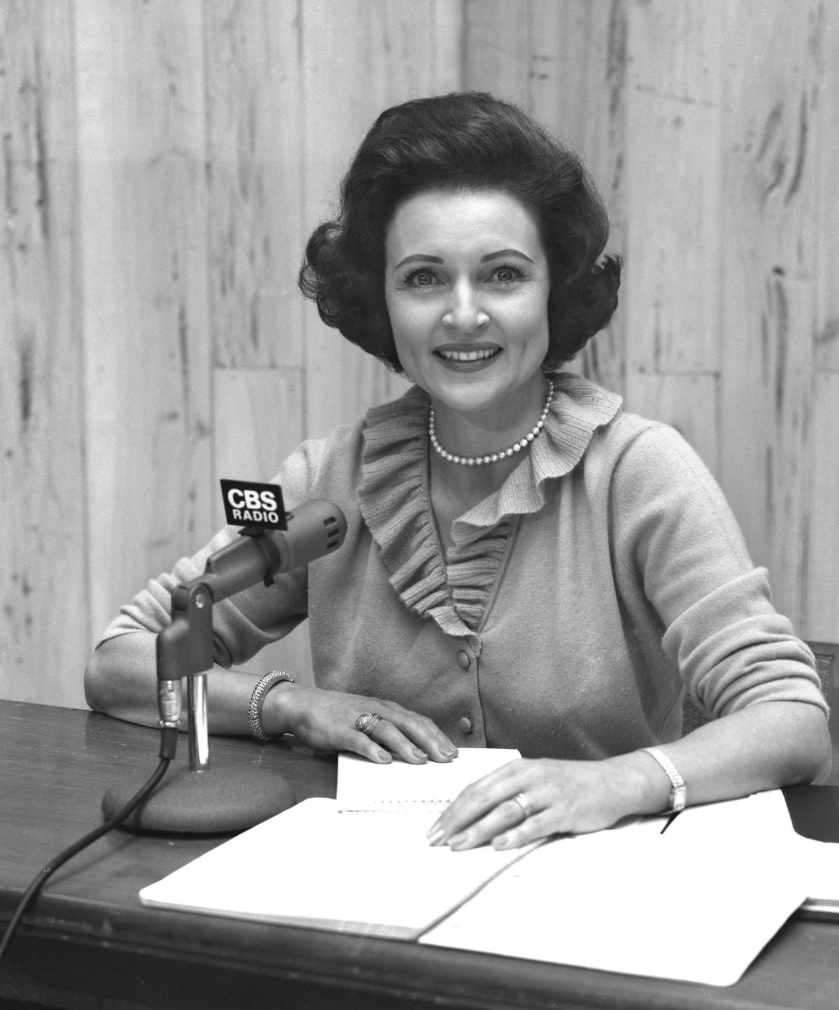 A portrait Betty White in 1966, frequent guest of gameshow PASSWORD