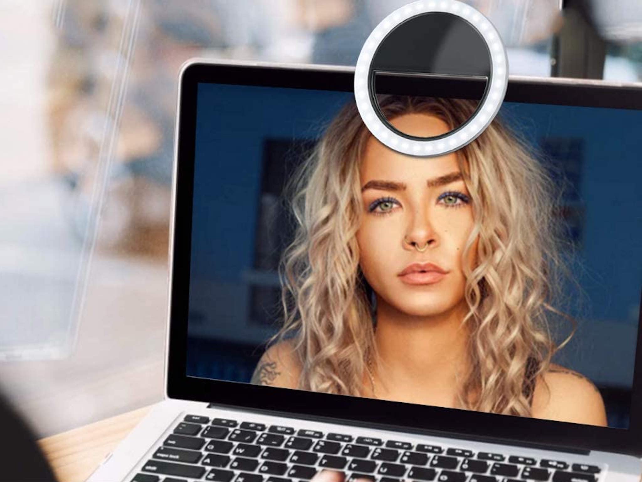 Best lighting for webcam streaming 2022