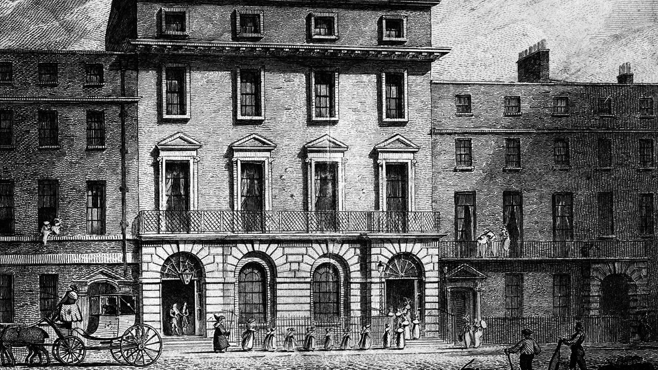 Freemason&amp;#039;s Tavern, Great Queen Street, London © Bob Thomas/Popperfoto via Getty Images/Getty Images