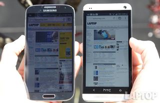 HTC One vs Samsung Galaxy S4 screen in direct sunlight.