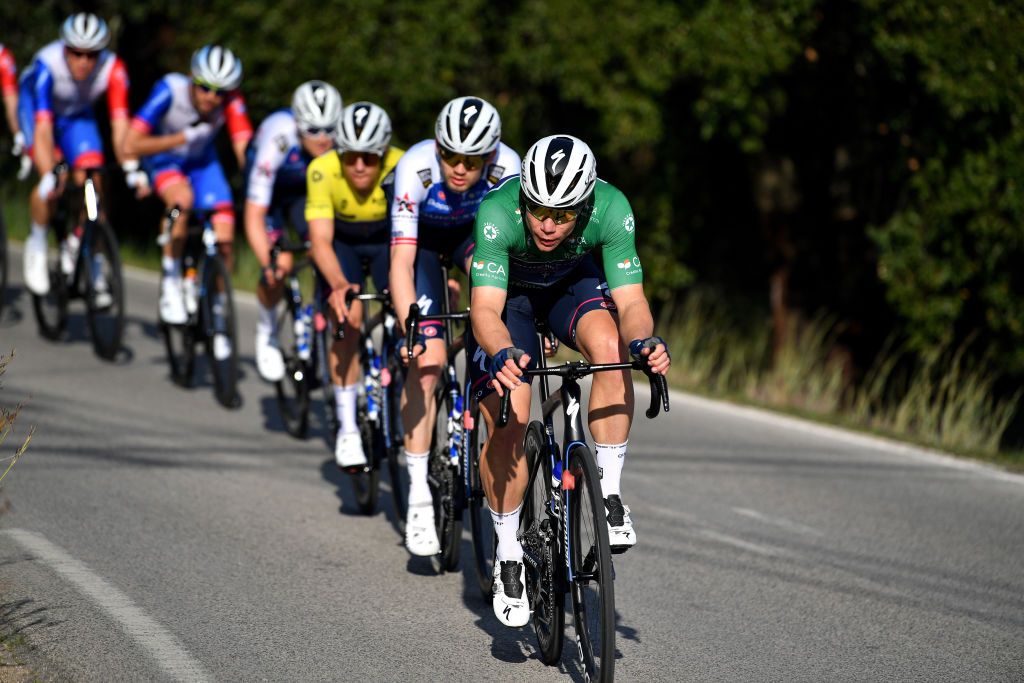 LOULE PORTUGAL FEBRUARY 20 Fabio Jakobsen of Netherlands and Team QuickStep Alpha Vinyl green points jersey leads the peloton during the 48th Volta Ao Algarve 2022 Stage 5 a 173km stage from Lagoa to MalhoLoul 514m VAlgarve2022 on February 20 2022 in Loule Portugal Photo by Luc ClaessenGetty Images