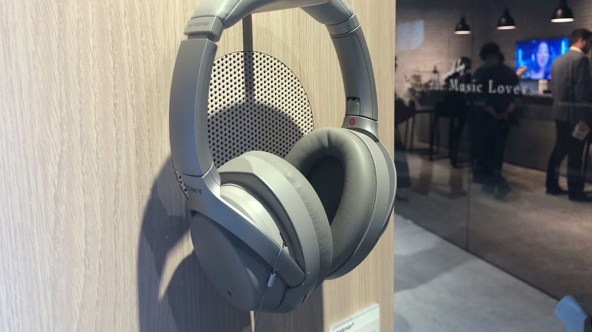 Sony WH-1000XM3 wireless headphones hands on review