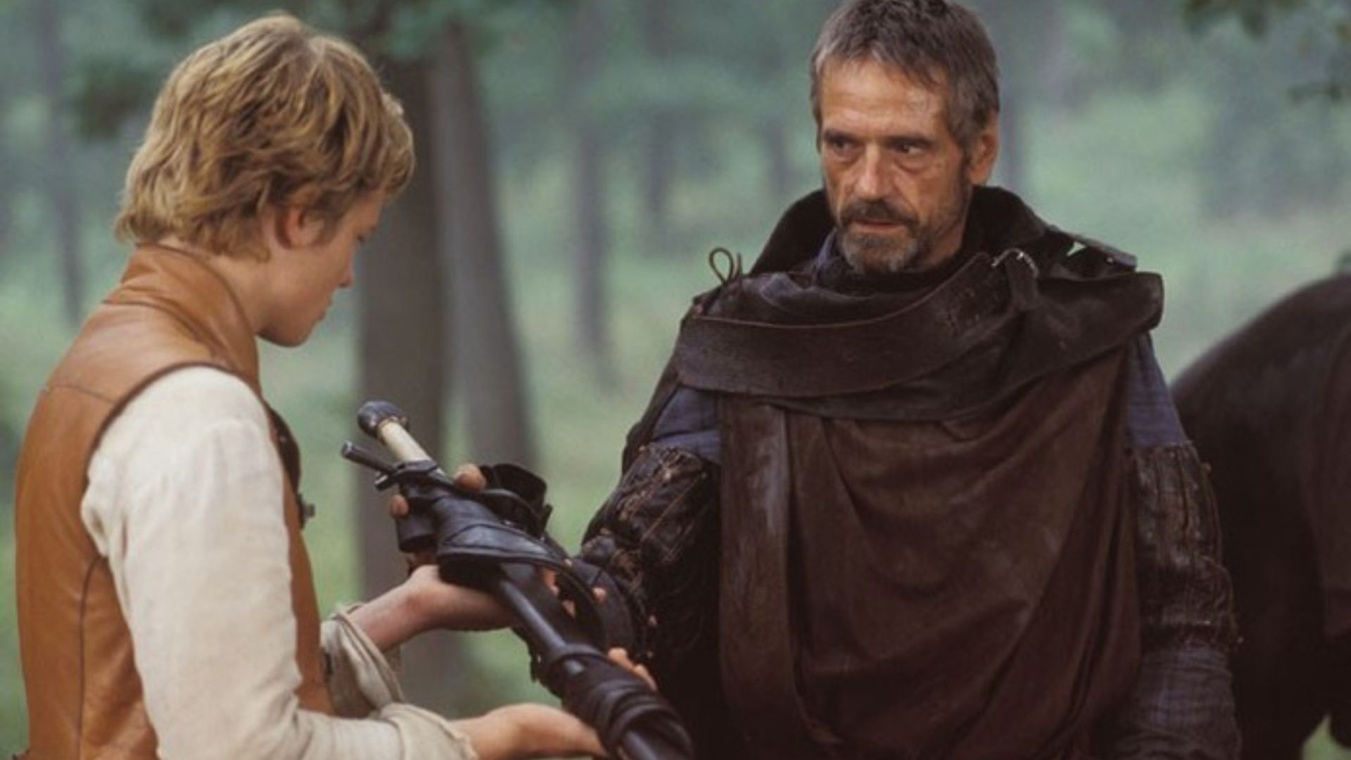 Ed Speleers and Jeremy Irons in Eragon