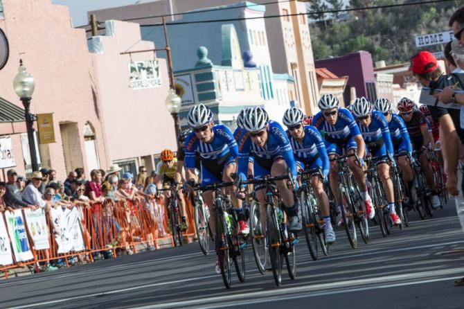 With two laps to go UnitedHealthcare picks up the pace.