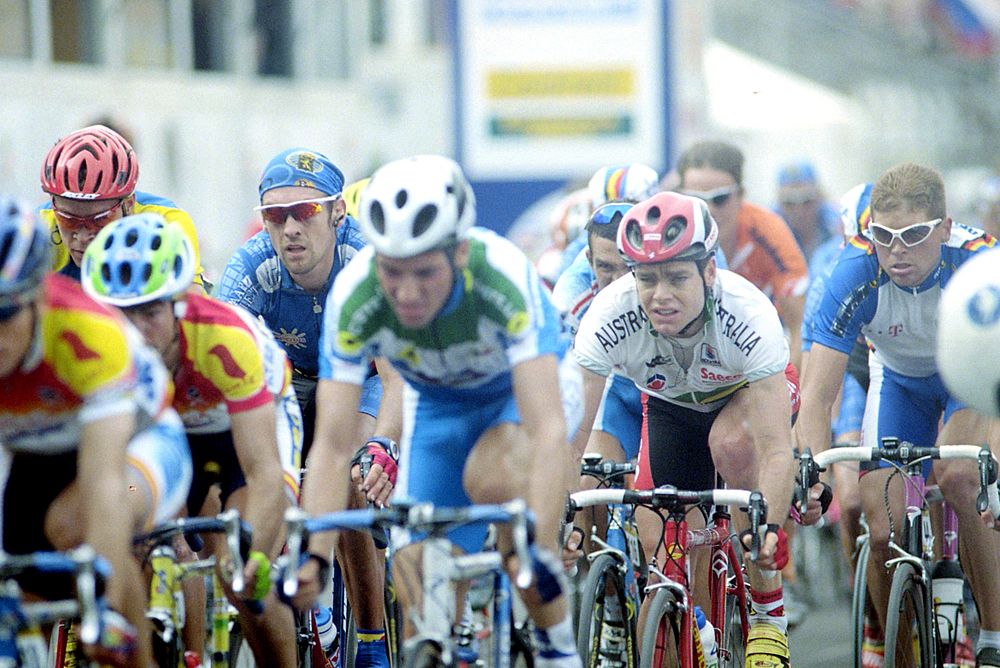 Cadel Evans in his first pro year with Saeco
