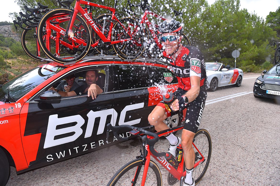 Rohan Dennis (BMC) clowns around