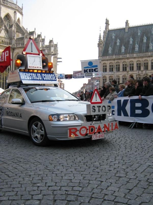 This vehicle preceeds the race