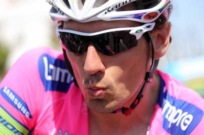 Filippo Pozzato (Lampre-Merida) tried a late attack but was caught near the line