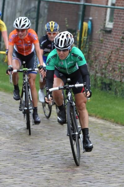 Winner of the cobbles sprint competition - Ina Yoko Teutenberg (HTC-HighRoad)