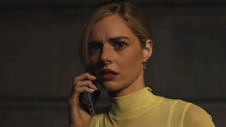 Samara Weaving on the phone in Scream 6