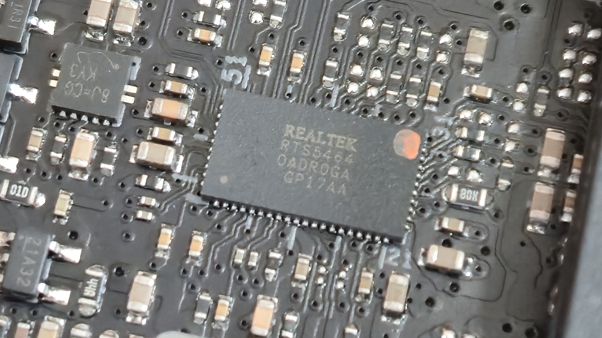 Asus ROG Crosshair 2006 - ICs