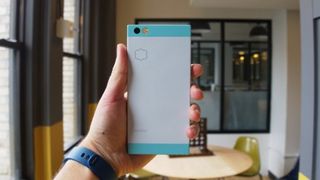 Nextbit Robin