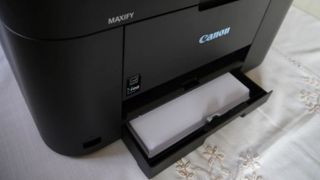 Canon Maxify MB2050 tray