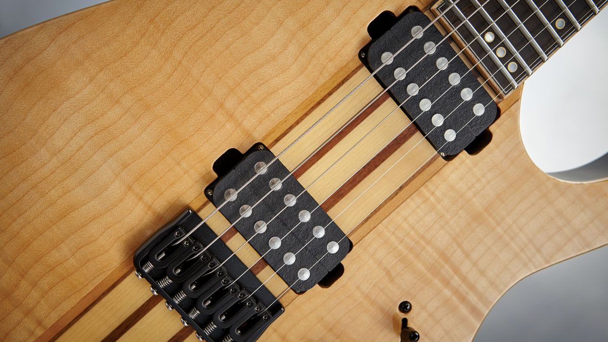 The twin SuperCharger Mach 6 humbuckers offer great definition