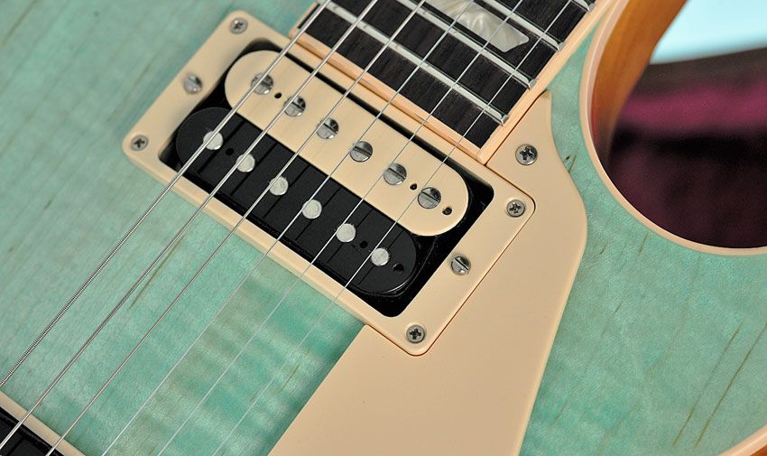 The Classic has zebra-coil '57 Classics