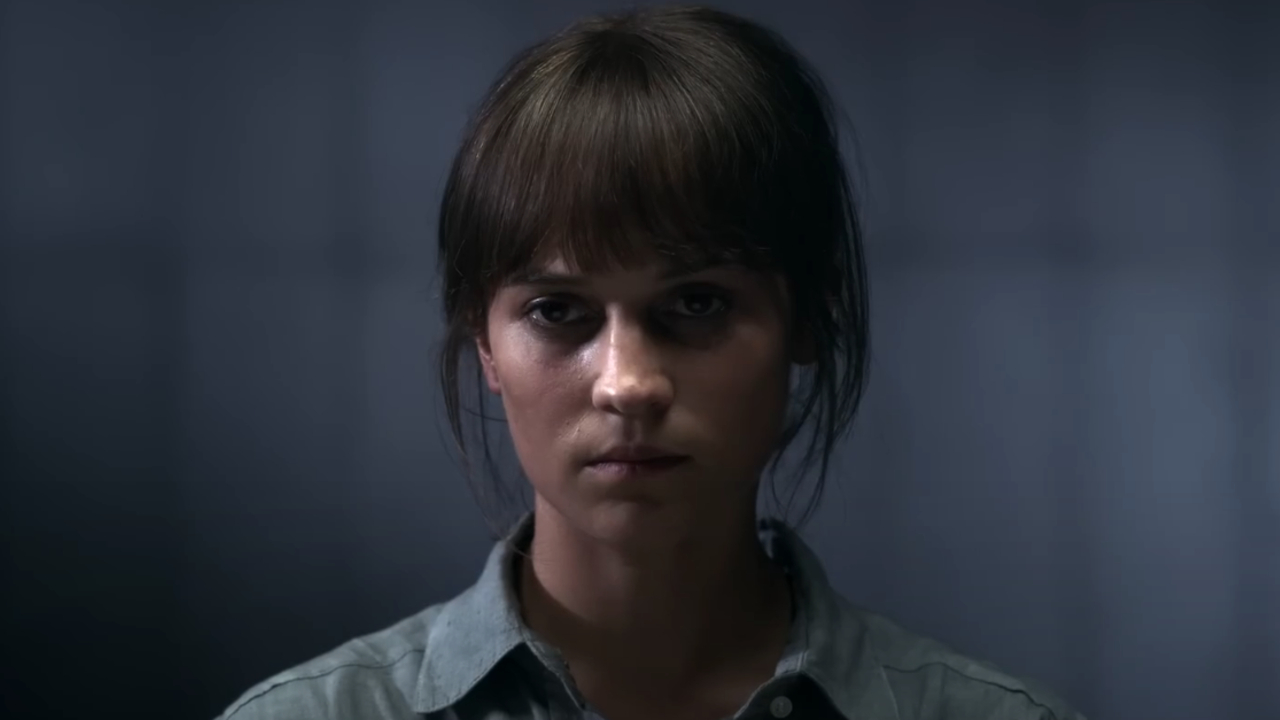 Alicia Vikander in Earthquake Bird