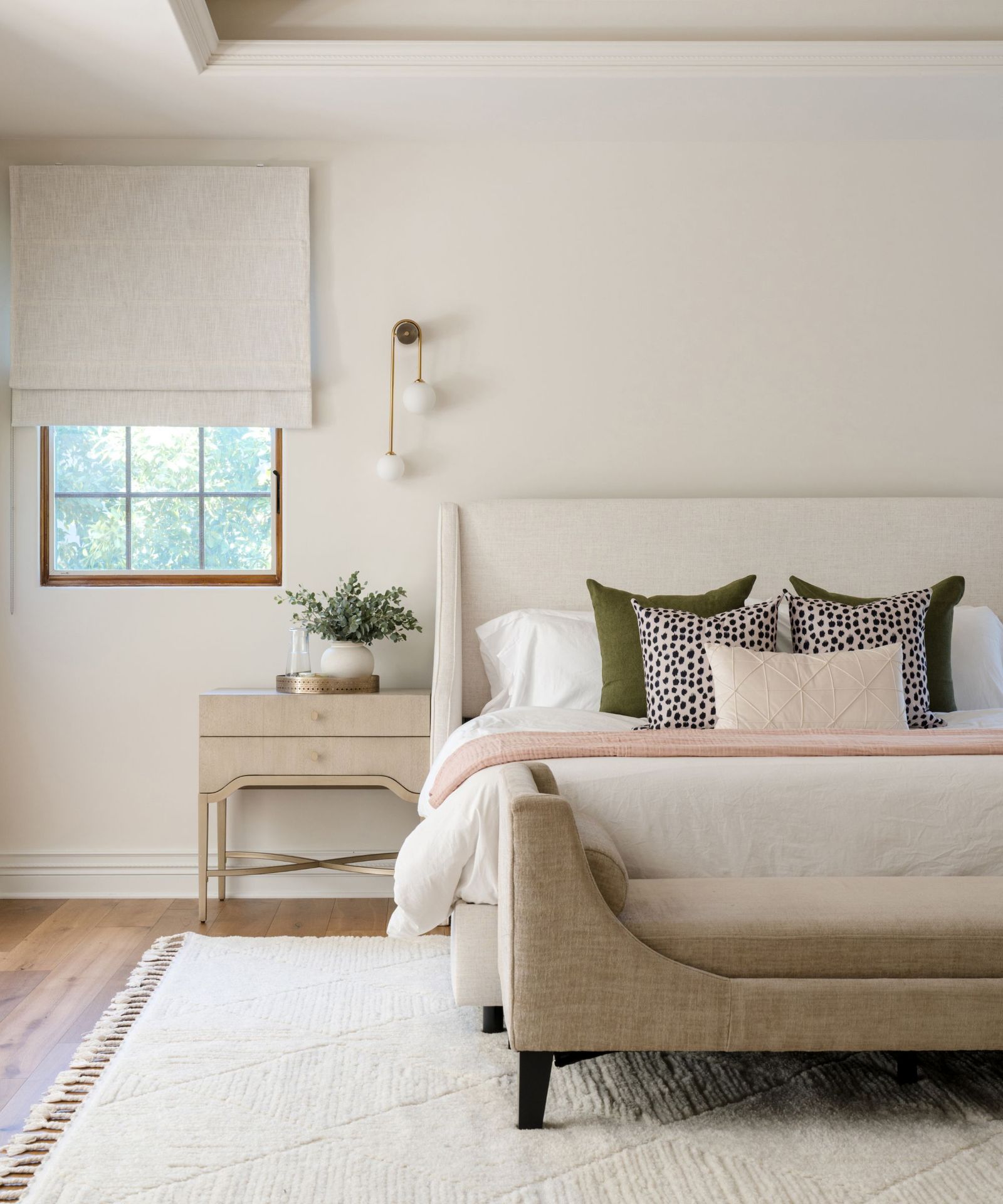 Should I sleep with one or two pillows? Homes & Gardens
