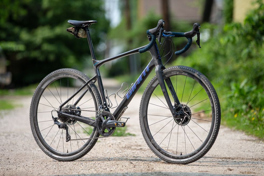 2018 DK200 second-place finisher Josh Berry rode the carbon Giant Revolt gravel bike this year