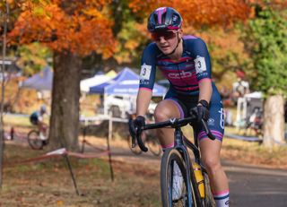 Elite Women - Pan-Am Cyclocross Championships: Lizzy Gunsalus edges Maghalie Rochette for elite women's title