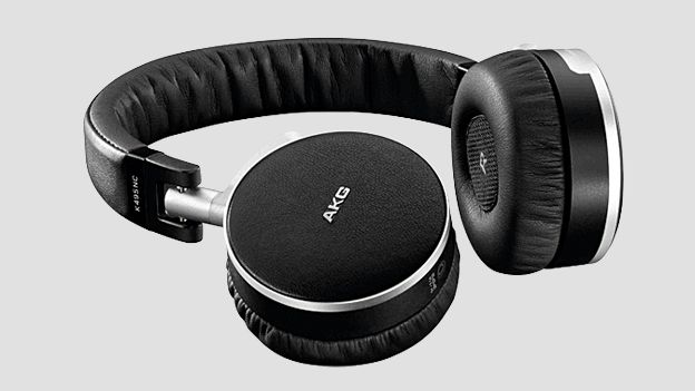 The Commute: AKG K495 NC