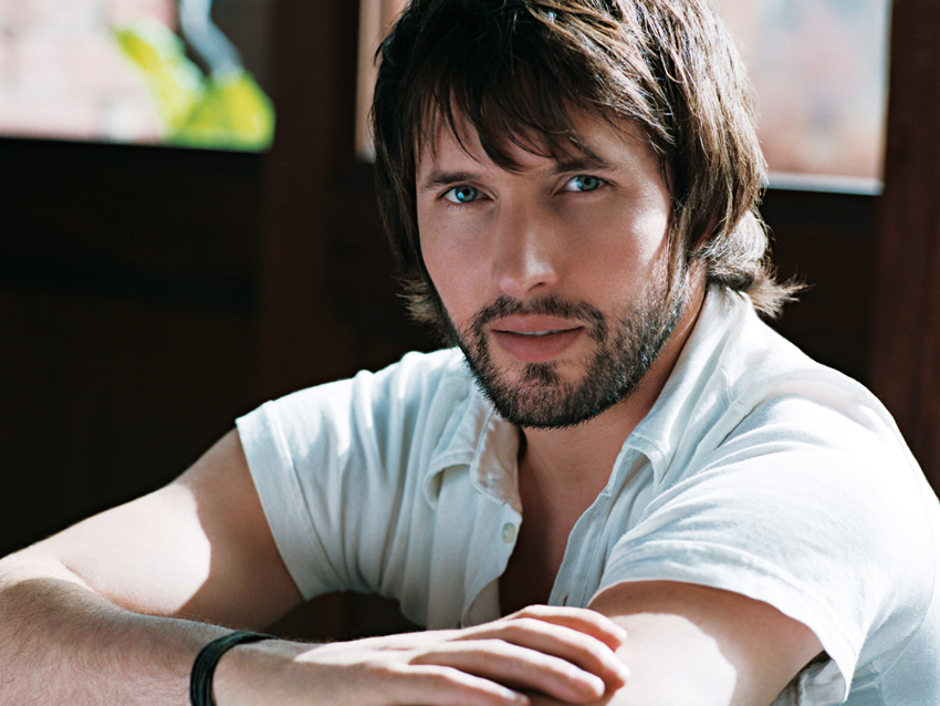 James Blunt - even a doctor agrees his fingers need breaking.