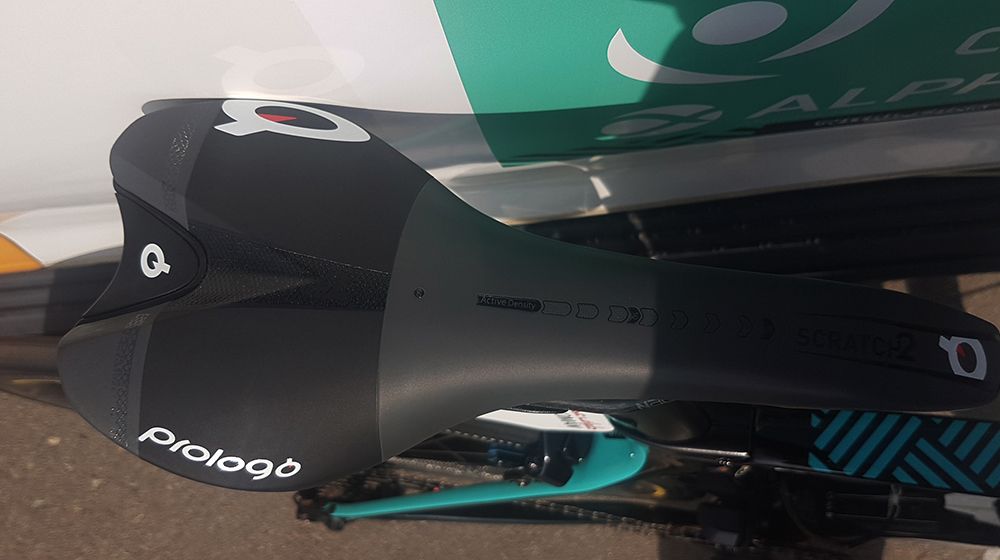Coquard opts for a Prologo Scratch 2 saddle