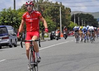 Peter McDonald (Drapac Porsche) takes victory at the Tour of Wellington's opening stage.