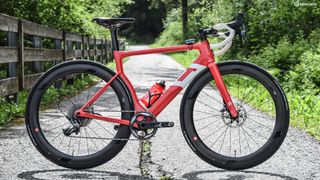 One chain ring, hydraulic-disc brakes and a contract with a UCI Pro Continental Team for 2018