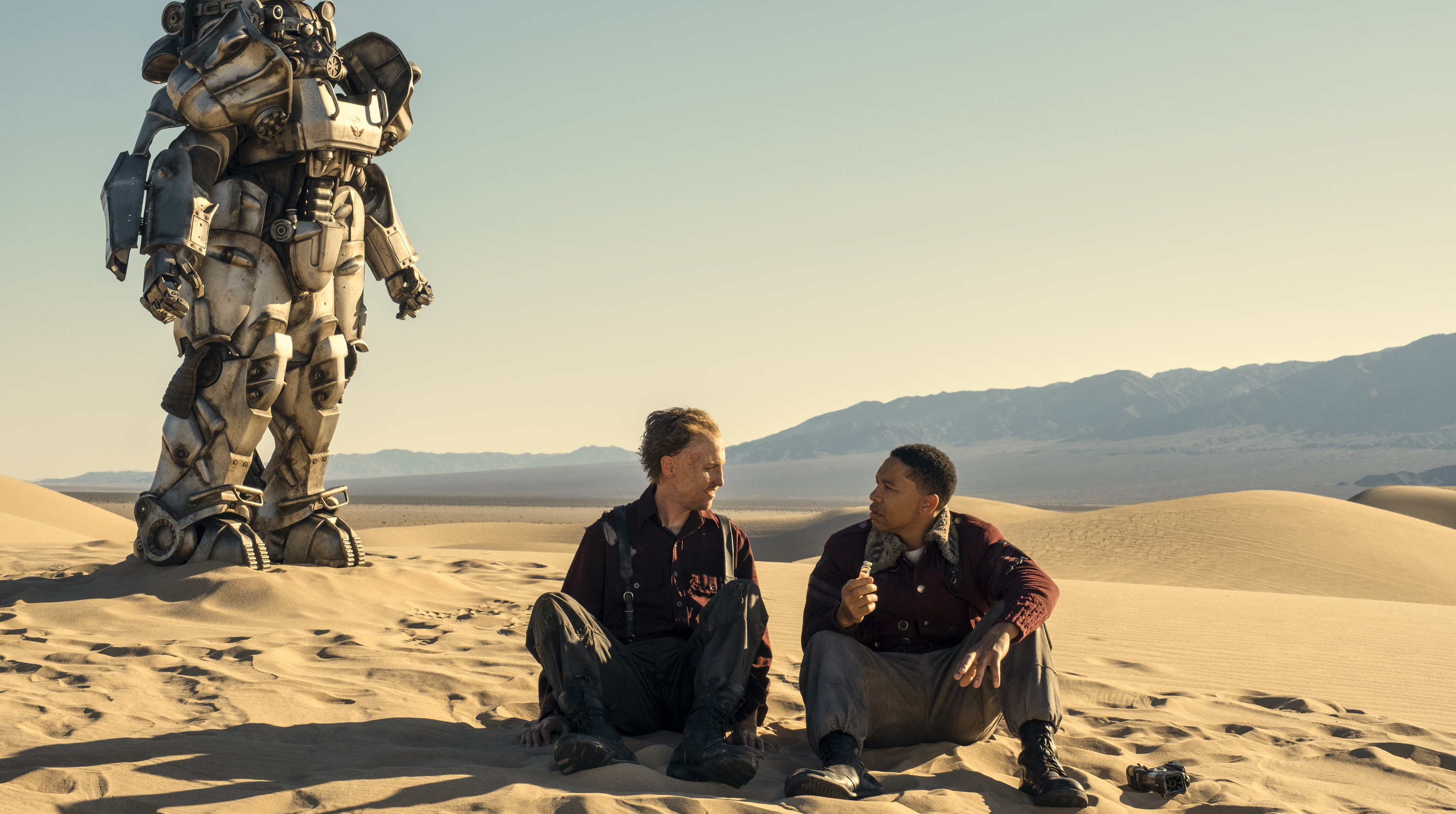 Johnny Pemberton (Thaddeus) and Aaron Moten (Maximus) in FALLOUT SEASON 2 Photo Credit: Lorenzo Sisti / Prime &copy; Amazon Content Services LLCFilename: FalloutS2TBimage10_700.jpg