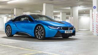 BMW i8