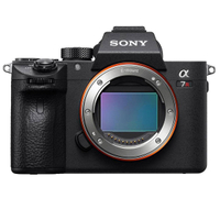 Sony Alpha A7 II Mirrorless Camera $1399.99