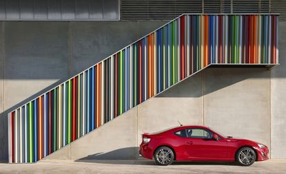 Red Toyota GT-86