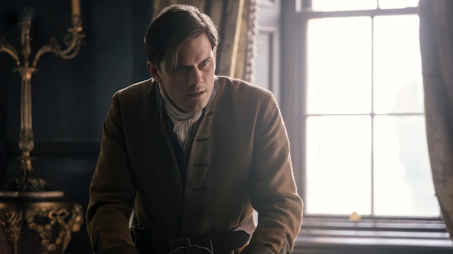 Jeremy Irvine as Henry Beauchamp.