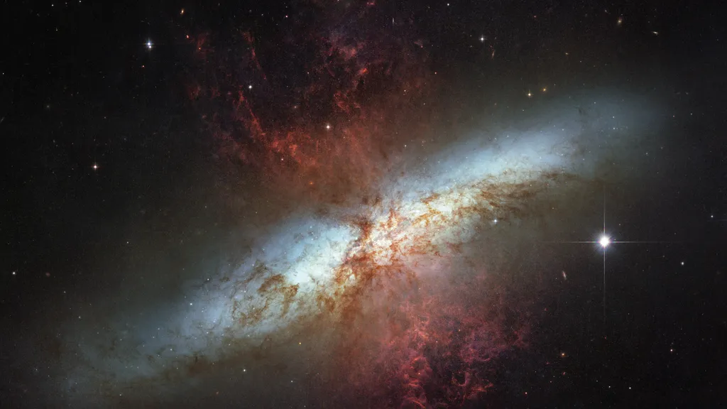 'Cigar Galaxy' reveals rare type of star  43L2Fg4CZLoQtP6Rpsw2rL-1024-80.jpg