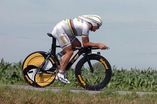 Time trial world champion Bert Grabsch (Team Columbia - Highroad) won the Dauphiné Libéré's stage four time trial.