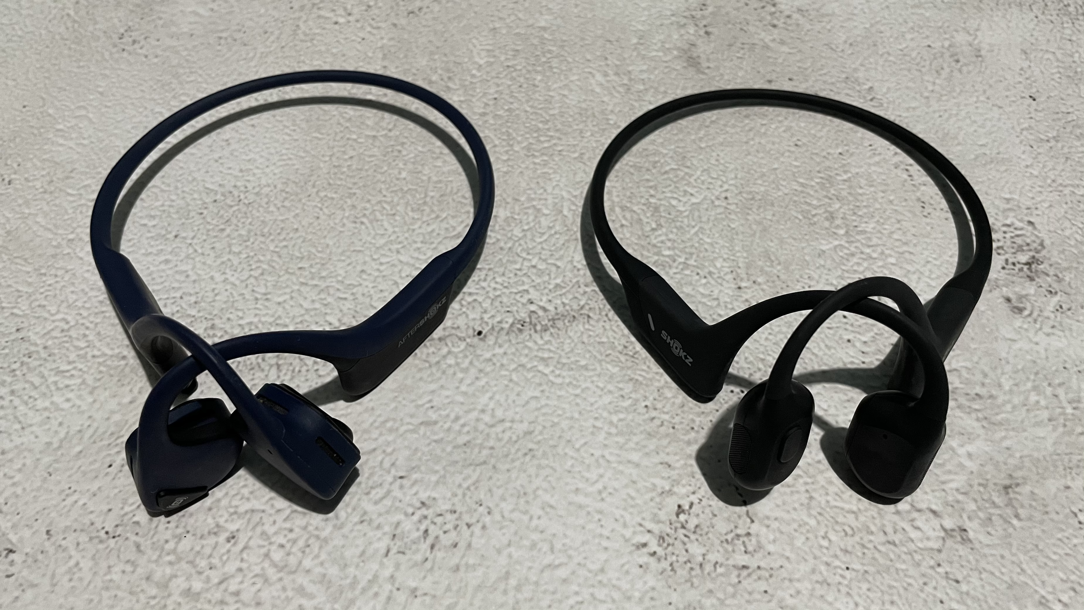 Headphone olahraga konduksi tulang Shokz OpenRun Pro