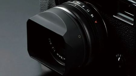 The Fujifilm XF 18mm f/2 R with a lens hood