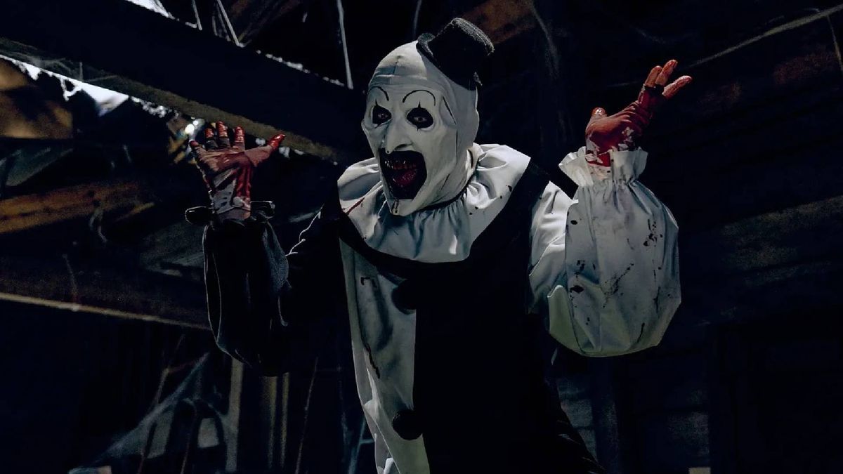 New chilling look at upcoming horror movie Terrifier 3 features Art the ...