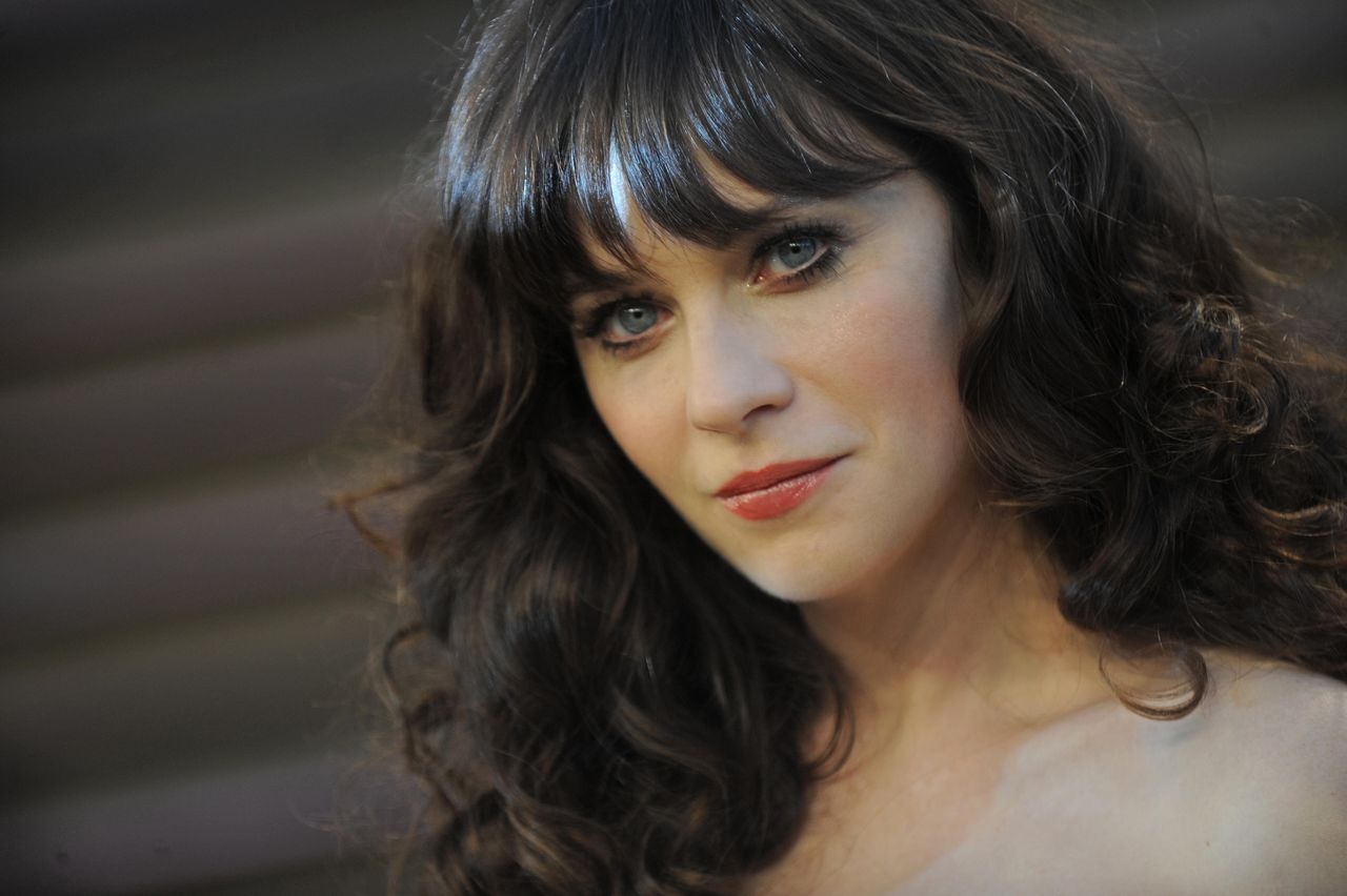 Zooey Deschanel attends the 2014 Vanity Fair Oscar Party hosted by Graydon Carter on March 2, 2014 in West Hollywood, California