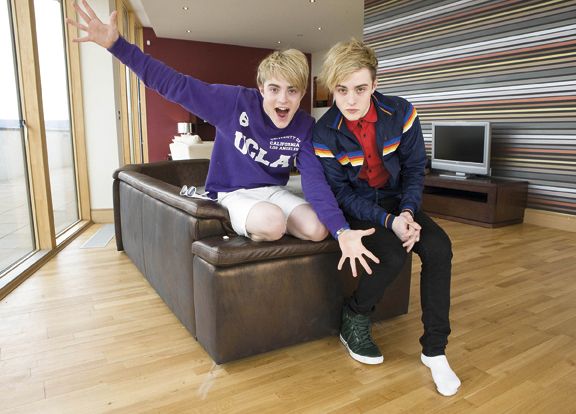 Auto-tuned Jedward &#039;would have won X Factor&#039;